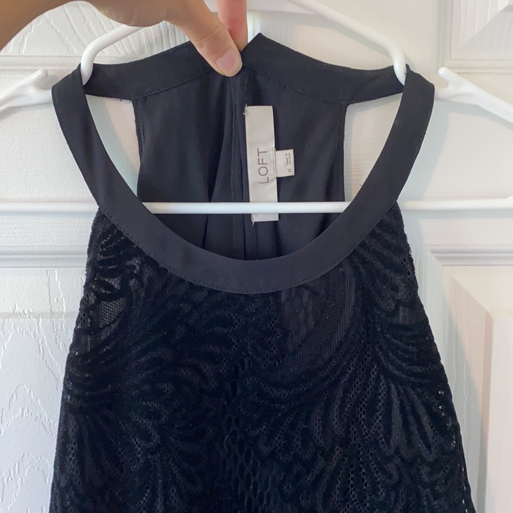 Velvet Textured Tank Top - Picture 3 of 3